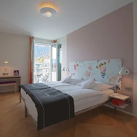 Boutique Bellevue Отель Интерлакен