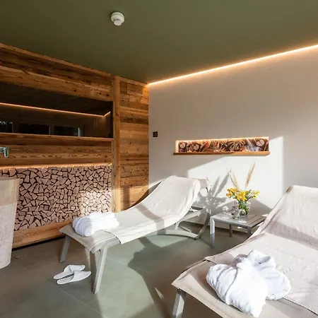 Boutique Bellevue 因特拉肯