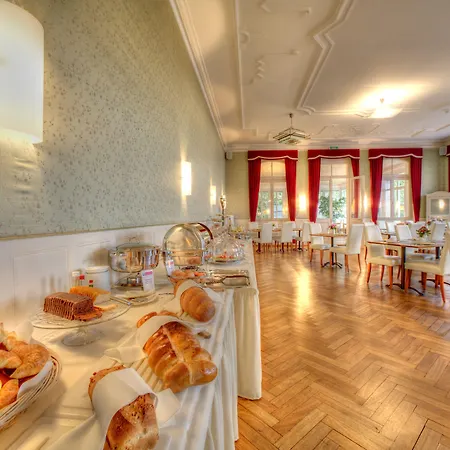 Отель Boutique Bellevue 4*