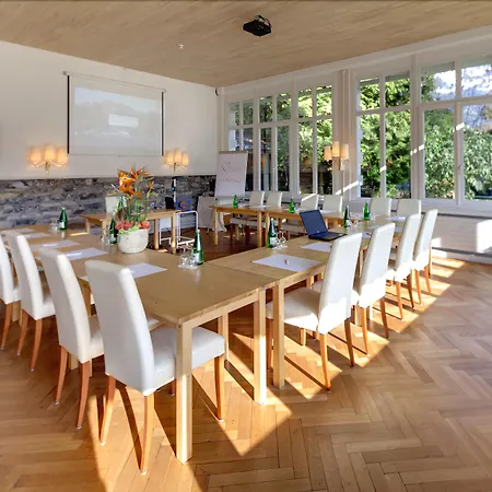 Boutique Bellevue Hotel 4*