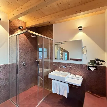 Отель Boutique Bellevue 4*