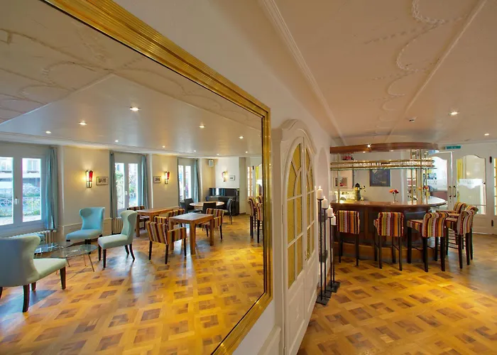 Boutique Bellevue 4* インターラーケン